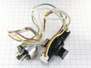 К-719ВР клистрон фото 2 К-719ВР клистрон фото 2