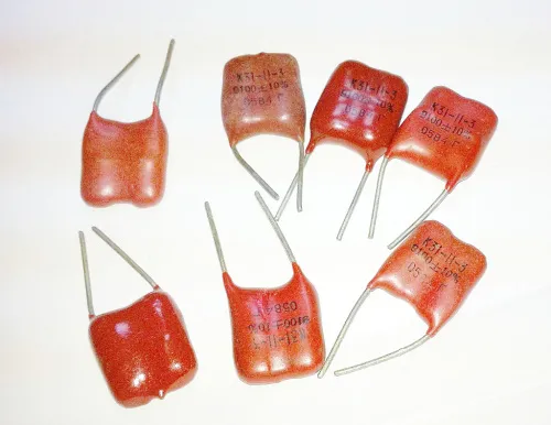 К31-11 1Г 250в 180 пф фото 2