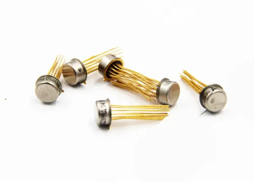 122УН1Д микросхема 122УН1Д микросхема